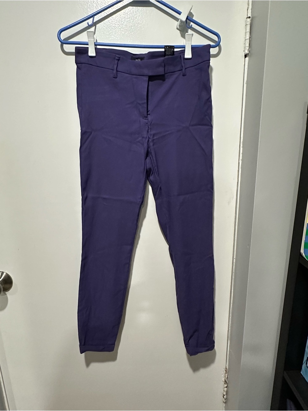RW&CO. Women's Slim Purple capris